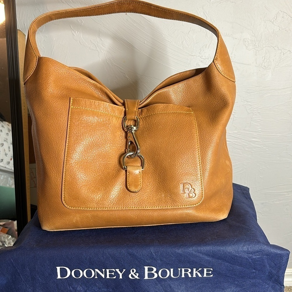 Dooney & Bourke Florentine Leather slouched Hobo bag